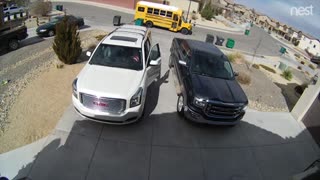 НЕУДАЧНО ПРИПАРКОВАЛСЯ