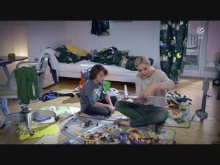 Чумовые тётки / Knallerfrauen / S02E06 из 08 / на русском